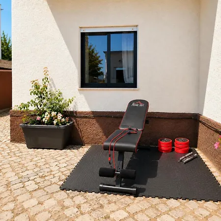 7min To Uni Se-velha - Ac - Bbq & Gym - Work Desk - 300mbs Wifi - 4 ベッド・アンド・ブレックファスト コインブラ